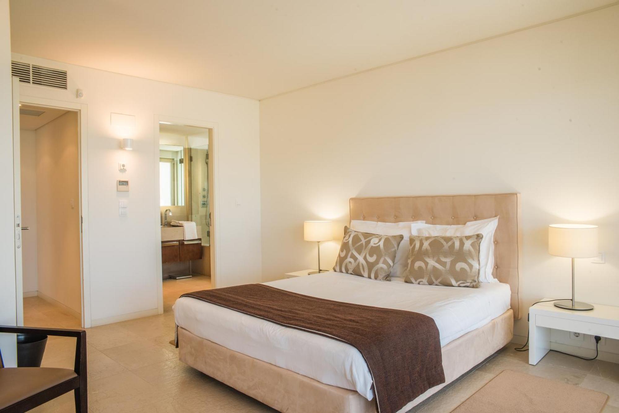 Two-Bedroom Apartment with Sea View